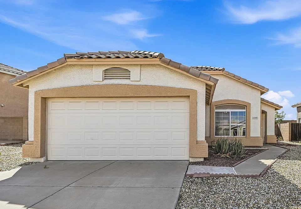 11005 W Frier Dr