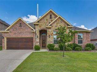 1005 Nail Ln, Euless, TX 76040