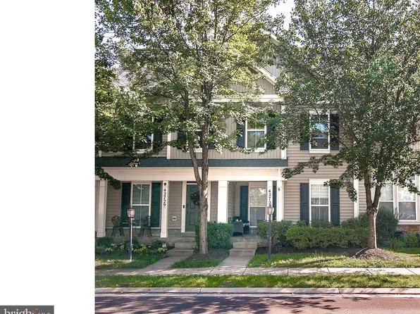 42727 Explorer Dr, Ashburn, VA 20148