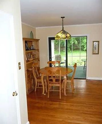 3rd image of 3270 Ozark Cir