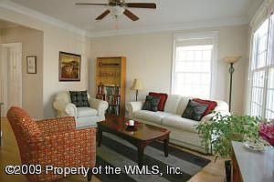 3rd image of 4607 Town Creek Dr