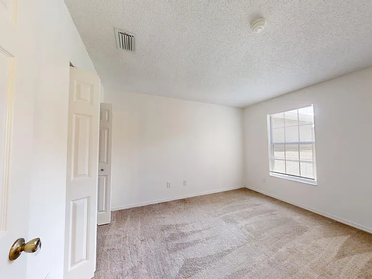 4121 Winding River Way — Photo 19