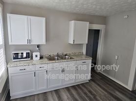 3607 Sackett Ave, Cleveland, OH