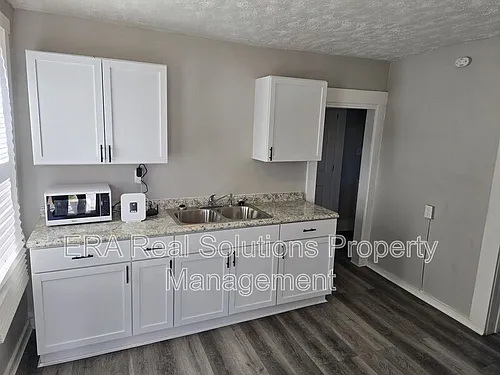3607 Sackett Ave #1 Photo 1