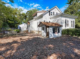 24140 W Hafer Rd, Mundelein, IL 60060