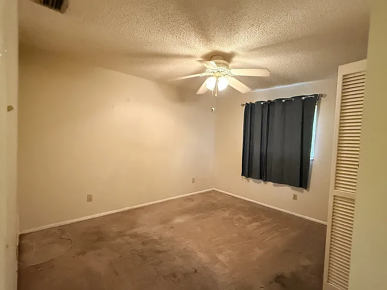 Guest bedroom