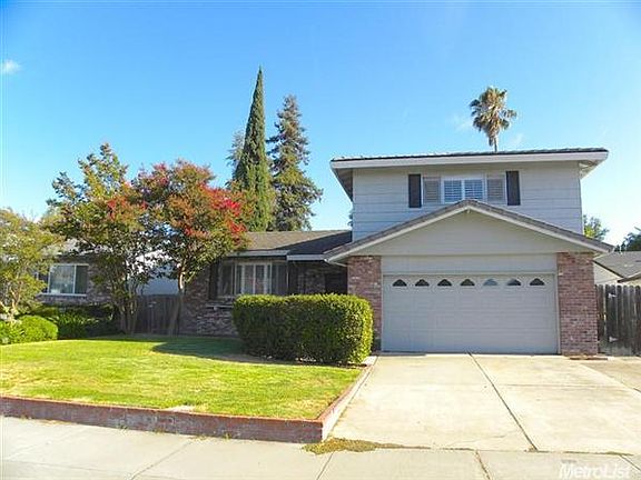 2nd image of 3014 Dorchester Ct