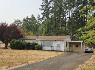 731 S State St, Sutherlin, OR 97479