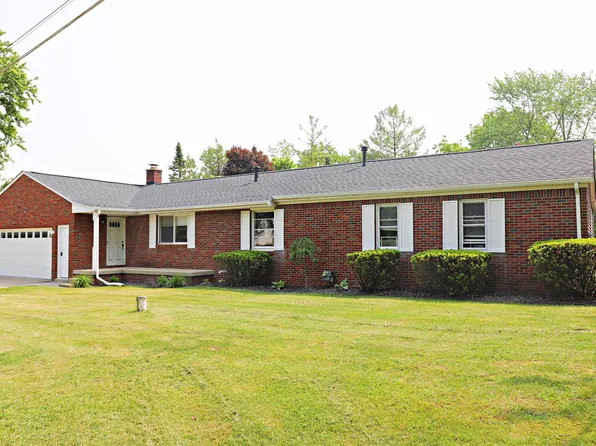 2524 N McKinley Rd, Flushing, MI 48433