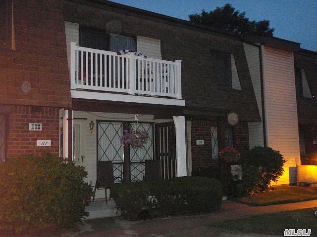 1st image of 126 Clubhouse Dr