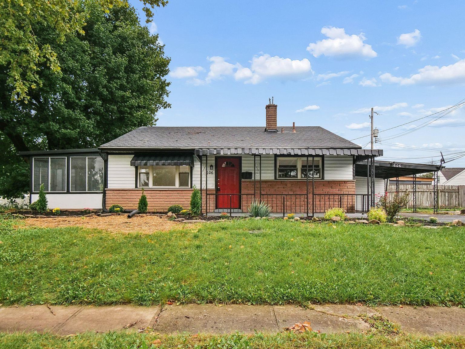 606 Scriven Ave, Columbus, OH 43228 | MLS #226036395 | Zillow