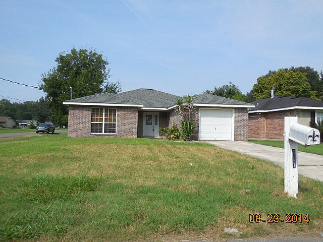 1st image of 601 Magnolia Ave