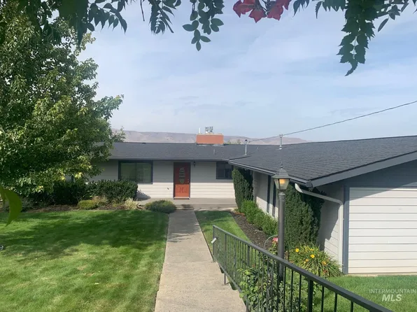 1429 27th Ave, Lewiston, ID 83501
