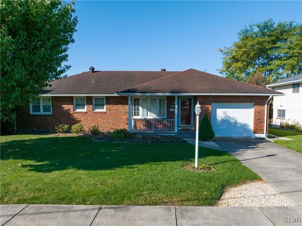 3014 S 4th Ave, Whitehall, PA 18052