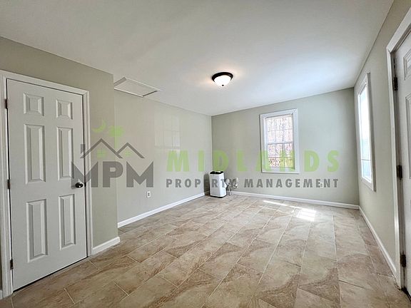 5th image of 290 Browning Ct #A