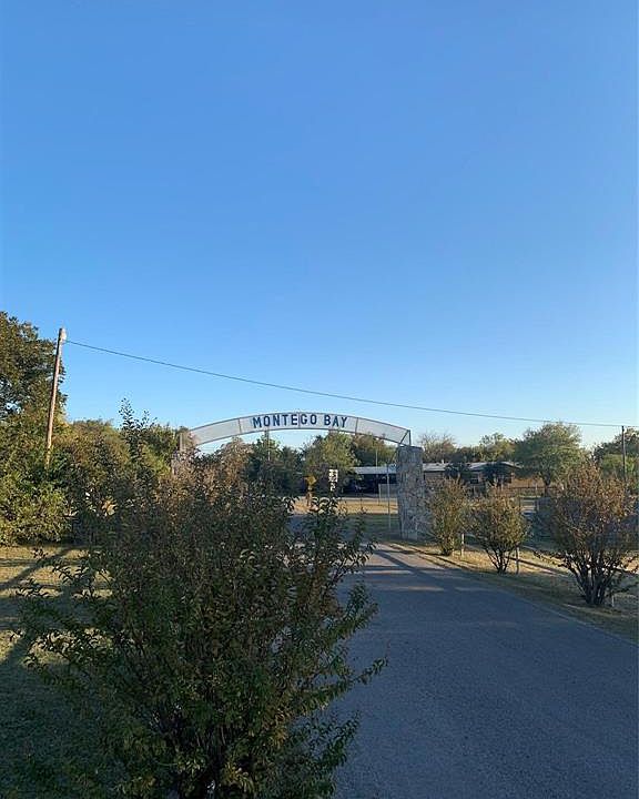 2nd image of 3520 Gerry Dr Lot 25