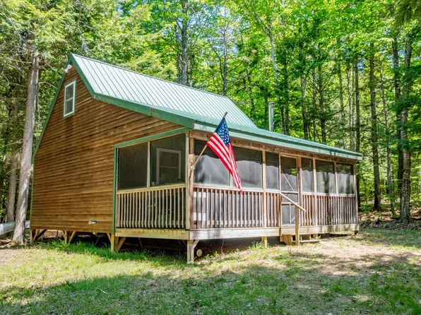 16 Beach View Road, Dover-Foxcroft, ME 04426