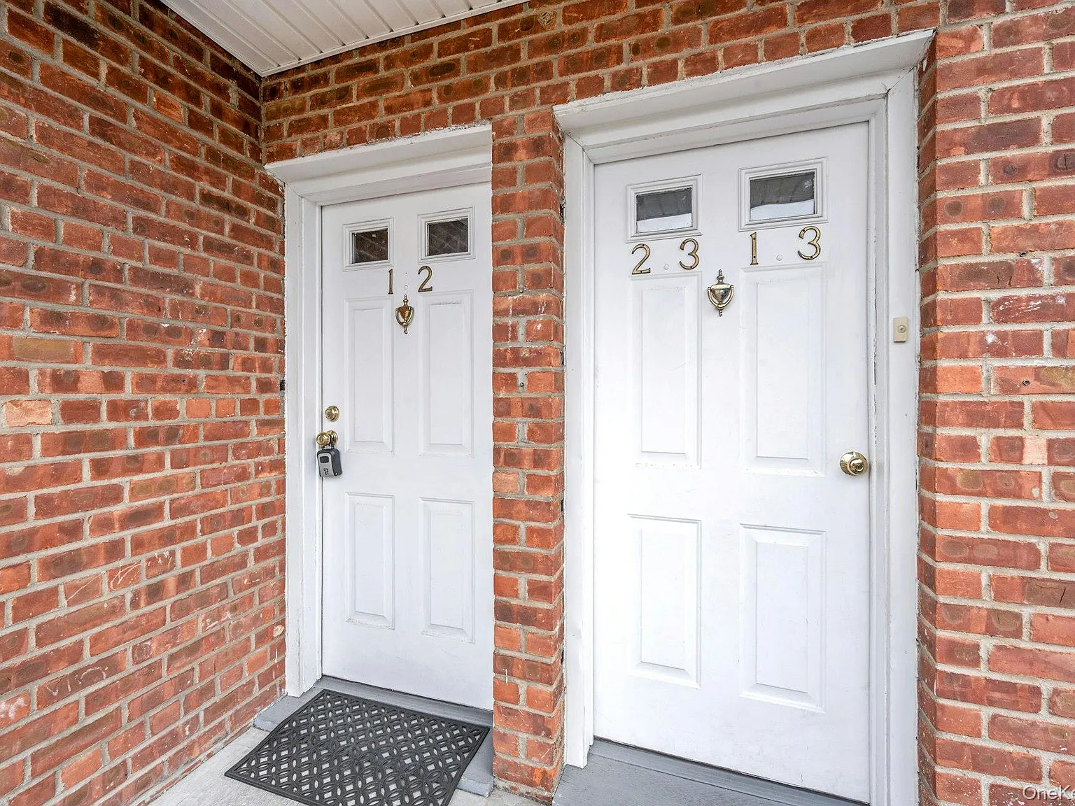 2 bed, 1.5 bath, 1100 sqft, $4,600 — Photo 4