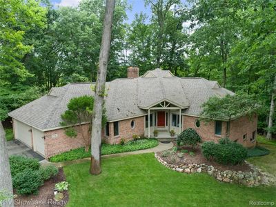 3510 Sutton Ln, Commerce Township, MI, 48390