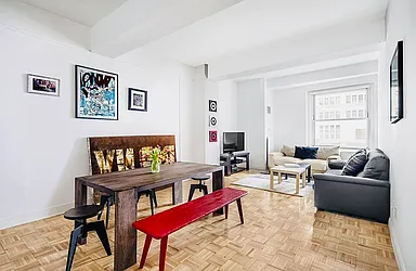 88 Greenwich Street, #325