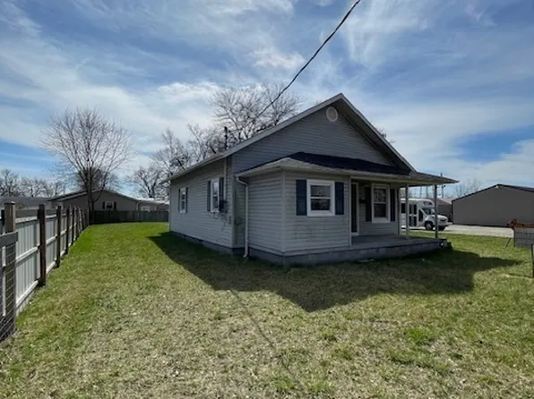 77 Wilbur Ave, Austin, IN 47102