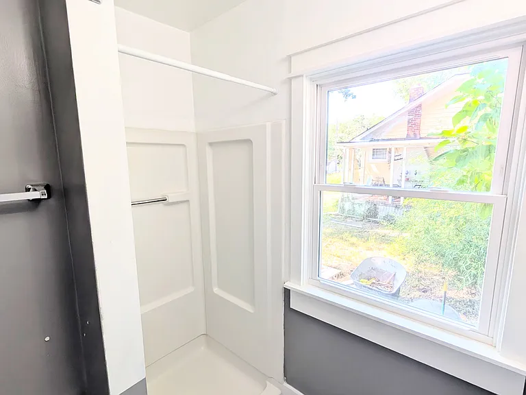 2410 W 42nd Ave — Photo 1