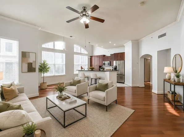 1010 Rosine St APT 49, Houston, TX 77019