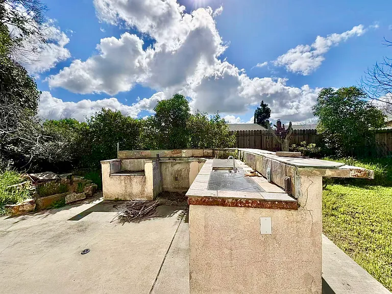 4032 Fawn Cir — Photo 32