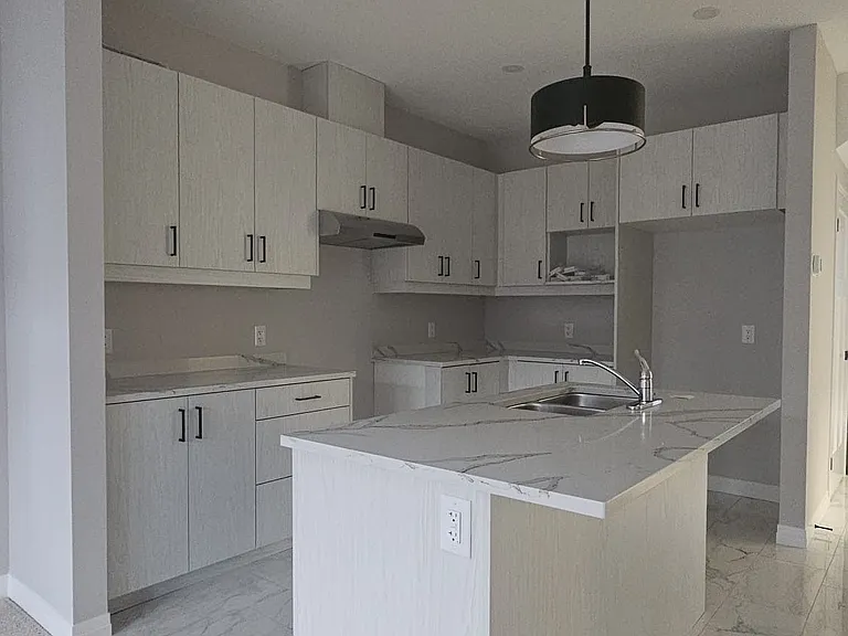 264 Blair Rd W #10 — Photo 18