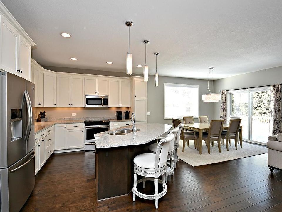 1st image of 3573 Lemieux Cir