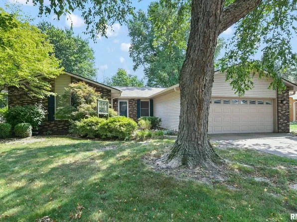 3204 Forsyth Dr, Springfield, IL 62704