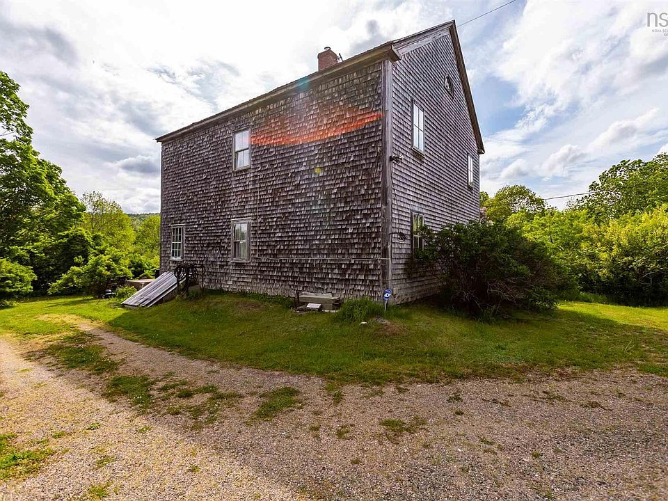 9427 Highway 8, Lequille, NS B0S 1A0 MLS 202409665 Zillow
