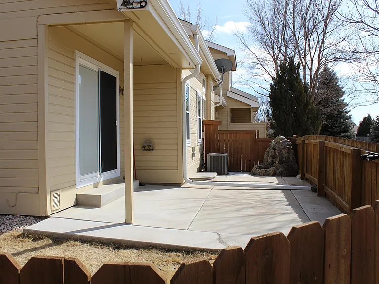 135 Apple Way — Photo 15