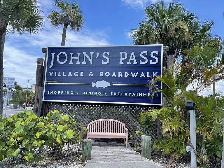 5 blocks to John's Pass
