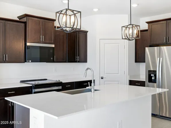 24629 W GROVE Street, Buckeye, AZ 85326