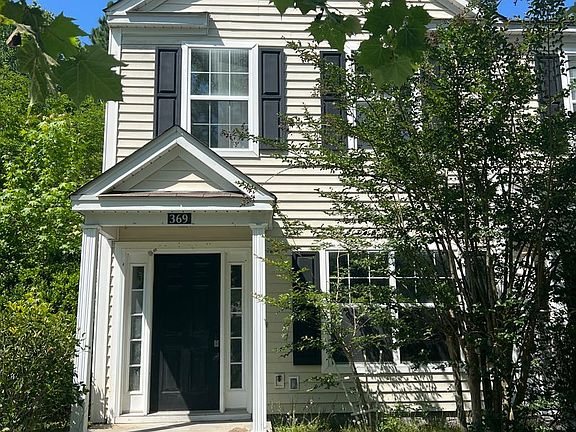 2nd image of 369 Gardners Cir