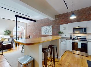 19 Stanhope St #1-D, Boston, MA 02116