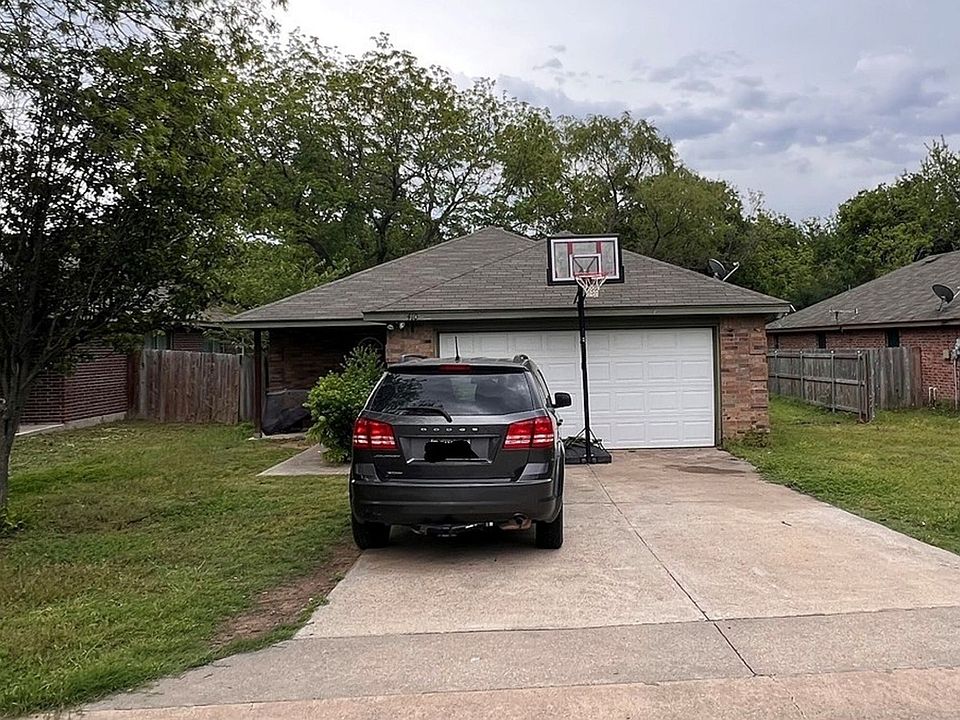 1st image of 410 Grayson Ct
