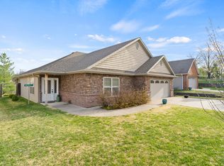 507 Brogan Cellars Ln, Columbia, MO 65203