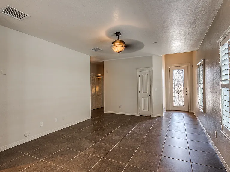 11673 Sugar Bay Way — Photo 5