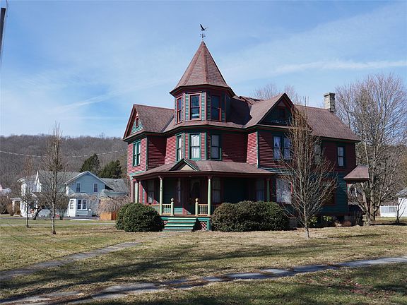 3rd image of 34 Maple Ave