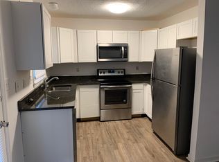 1585 Trent Blvd, Lexington, KY 40515