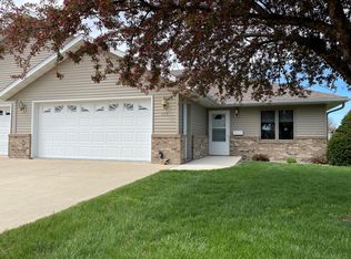 117 Brittany Way SE, Grand Meadow, MN 55936