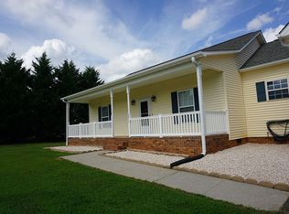 4015 Reid Rd, Tobaccoville, NC 27050