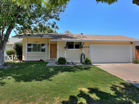 2nd image of 4609 Norwich Way
