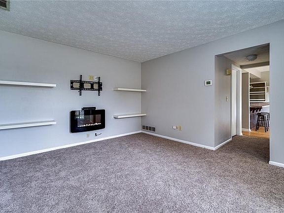 5th image of 2932 Asbury Ct