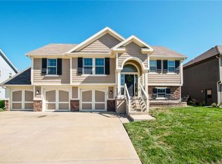 7502 NE 109th St, Kansas City, MO 64157