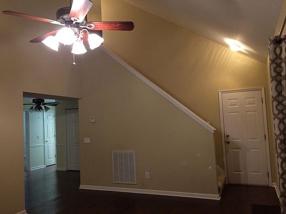 5th image of 341 N Birchwood Dr