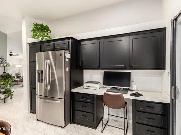 3301 S GOLDFIELD Road #2004, Apache Junction, AZ 85119