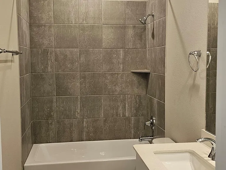 1402 Copeland Dr — Photo 11